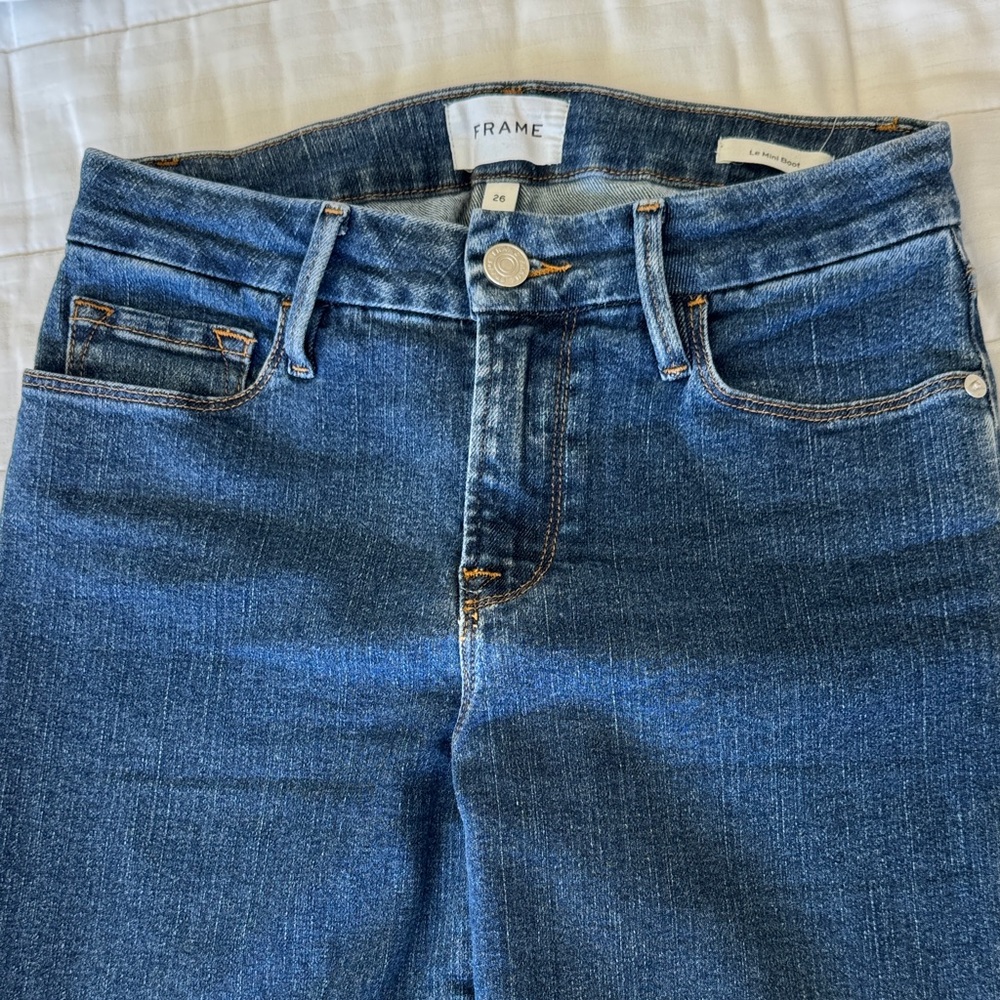 Frame Denim Women's mid Rise Blue Jeans